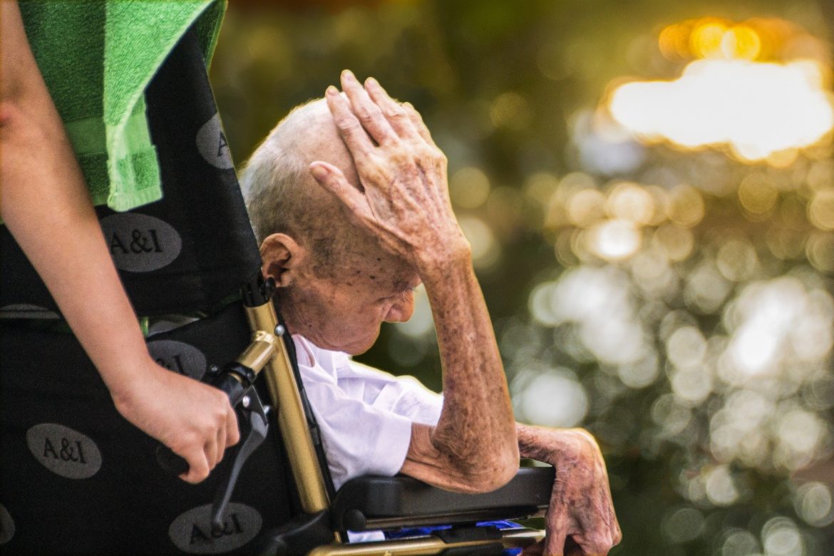 hospice-1753585_1920